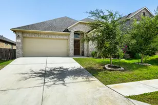 137 Switch Bud Dr, Buda, TX 78610 - Photo 6
