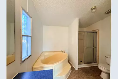 414 Avenue F, Lexington, TX 78947 - Photo 8