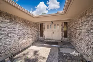 1702 Lone Oak Dr, Leander, TX 78641 - Photo 4