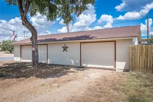 1702 Lone Oak Dr, Leander, TX 78641 - Photo 36