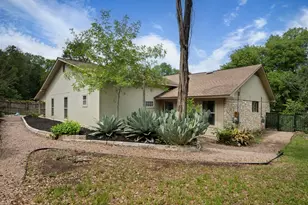3415 Rain Forest Dr, Austin, TX 78746 - Photo 30
