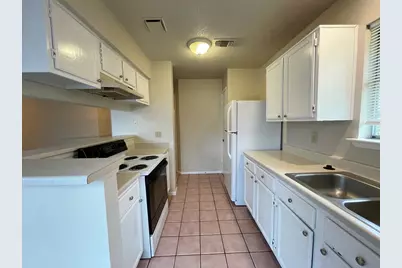 16719 Whitebrush Loop, Austin, TX 78717 - Photo 14