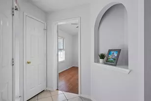 404 Yucca House Dr, Pflugerville, TX 78660 - Photo 8