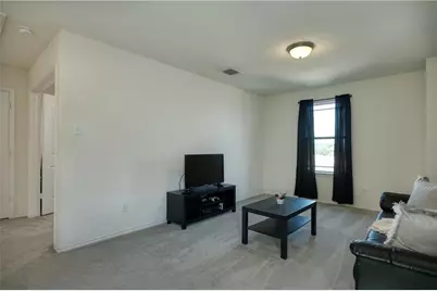 521 Bradford Lane, Hutto, TX 78634 - Photo 14