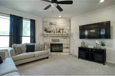 521 Bradford Lane, Hutto, TX 78634 - Photo 6