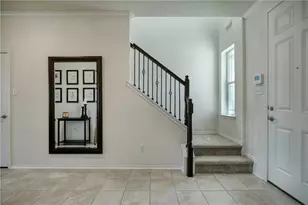 521 Bradford Ln, Hutto, TX 78634 - Photo 4