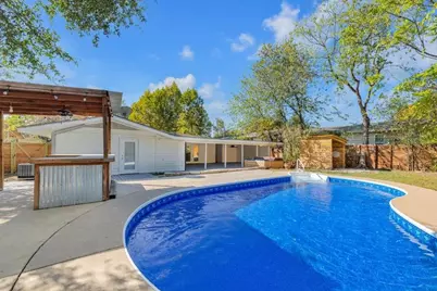 1224 Corona Drive, Austin, TX 78723 - Photo 4