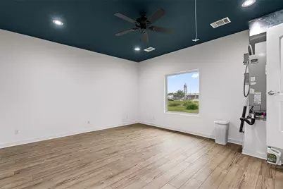 2023 Main Street, Liberty Hill, TX 78642 - Photo 22