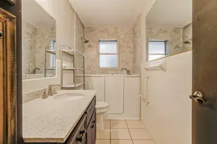 5303 Shady Oaks Circle, Kingsland, TX 78639 - Photo 18