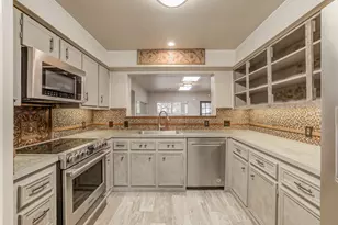 5303 Shady Oaks Circle, Kingsland, TX 78639 - Photo 10