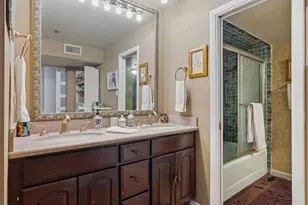 40 N Interstate 35 Hwy N, Austin, TX 78701 - Photo 18