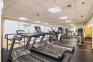 40 N Interstate 35 Hwy N, Austin, TX 78701 - Photo 32