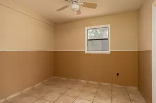 600 W Cypress St, Johnson City, TX 78636 - Photo 28