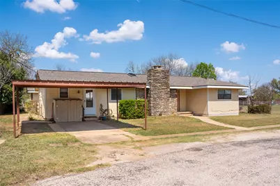 600 W Cypress Street, Johnson City, TX 78636 - Photo 2