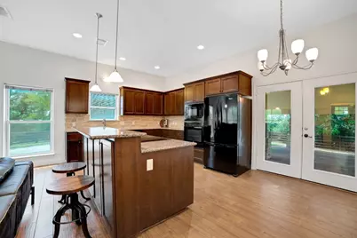 520 Double Eagle Ranch Drive, Cedar Creek, TX 78612 - Photo 16