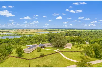 520 Double Eagle Ranch Drive, Cedar Creek, TX 78612 - Photo 2
