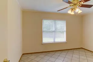 1600 San Juan Dr, Austin, TX 78733 - Photo 32