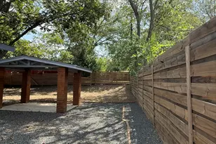 509 Ramble Ln, Austin, TX 78745 - Photo 20