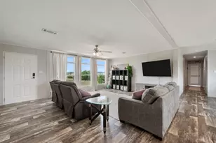 858 Co Rd 154, Georgetown, TX 78626 - Photo 2