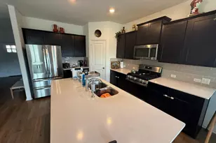 380 Mendoza, Kyle, TX 78640 - Photo 8