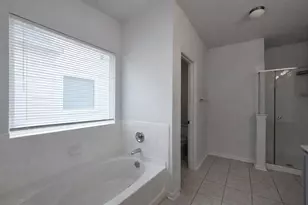 511 Pulitzer Dr, Hutto, TX 78634 - Photo 18