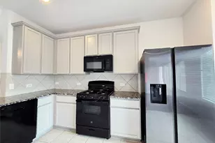 511 Pulitzer Dr, Hutto, TX 78634 - Photo 6