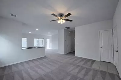 511 Pulitzer Drive, Hutto, TX 78634 - Photo 4