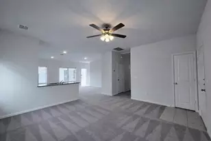 511 Pulitzer Dr, Hutto, TX 78634 - Photo 4