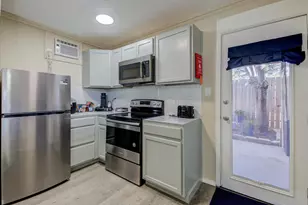 200 Harbor Cir Circle, Georgetown, TX 78633 - Photo 36