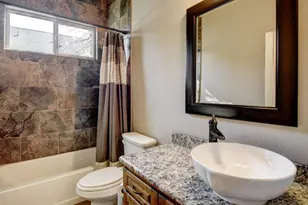 108 Pohakuloa Dr, Bastrop, TX 78602 - Photo 28