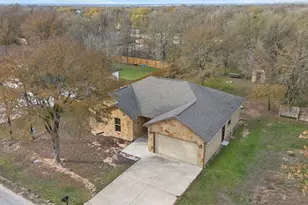 108 Pohakuloa Dr, Bastrop, TX 78602 - Photo 40