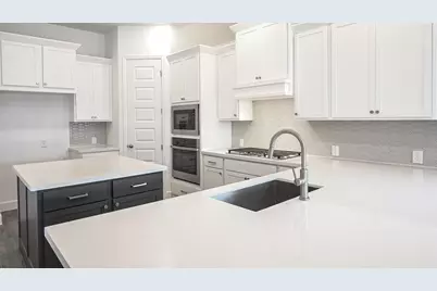 3923 Melody Road, Lockhart, TX 78644 - Photo 6