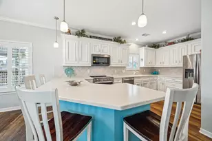 411 Sunset Cir, Galveston, TX 77554 - Photo 10