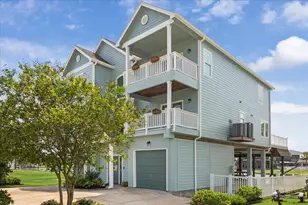 411 Sunset Cir, Galveston, TX 77554 - Photo 2