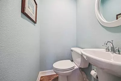 411 Sunset Circle, Galveston, TX 77554 - Photo 14