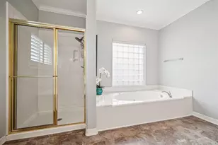 411 Sunset Cir, Galveston, TX 77554 - Photo 20