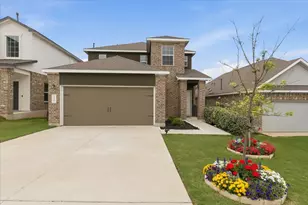136 Maravillas Bnd, Bastrop, TX 78602 - Photo 2