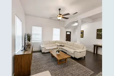 907 E 3rd Street, Austin, TX 78702 - Photo 8