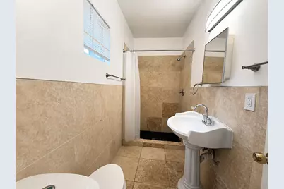 907 E 3rd Street, Austin, TX 78702 - Photo 32