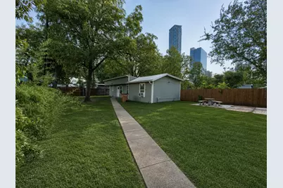 907 E 3rd Street, Austin, TX 78702 - Photo 24