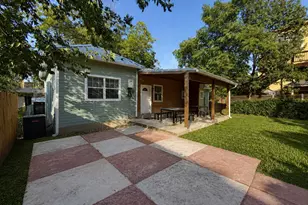 907 E 3rd St, Austin, TX 78702 - Photo 26