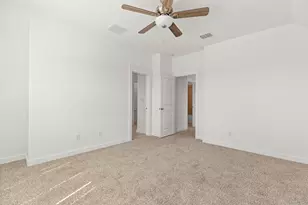 108 Hartson Dr, Taylor, TX 76574 - Photo 18