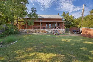 707 Cat Hollow Club Dr, Spicewood, TX 78669 - Photo 2