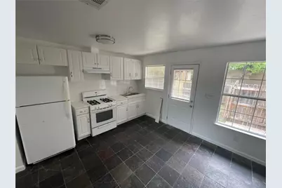 2808 Lyons Road #A, Austin, TX 78702 - Photo 2