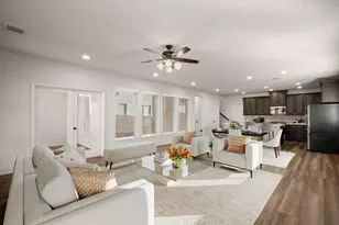 932 Azul Lagoon Dr, Leander, TX 78641 - Photo 2