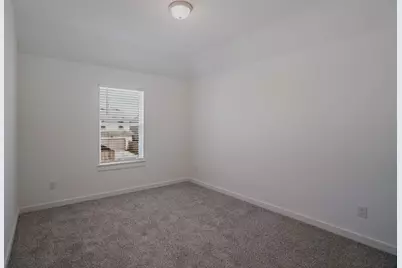 124 Hartson Drive, Taylor, TX 76574 - Photo 18