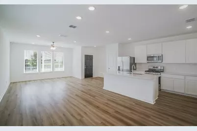 124 Hartson Drive, Taylor, TX 76574 - Photo 6
