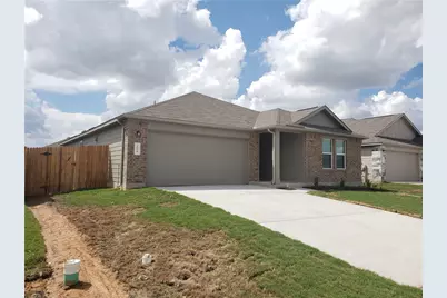 109 Red Buckeye Street, Hutto, TX 78634 - Photo 2
