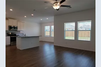 109 Red Buckeye Street, Hutto, TX 78634 - Photo 10