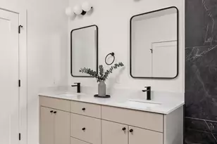 4414 S 1st St, Austin, TX 78745 - Photo 34